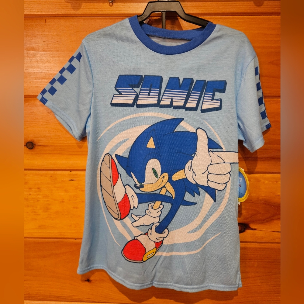 Sonic Kids Two Piece Pajama Set. Size 10/12